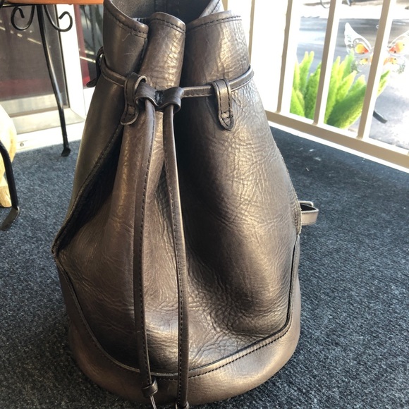 frye sling bag